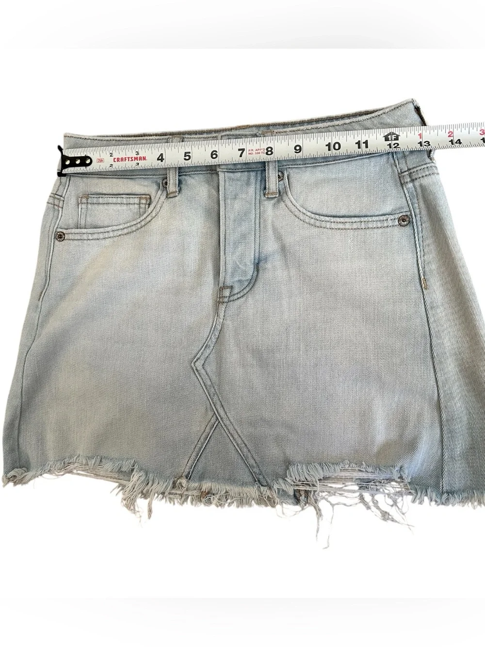 American Eagle Denim Jean Mini Skirt Light Wash Distressed Raw Hem Y2K Size 0
